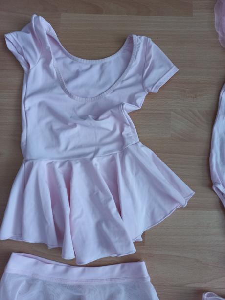 Dresy na gymnastiku 3-5 rokov, 104