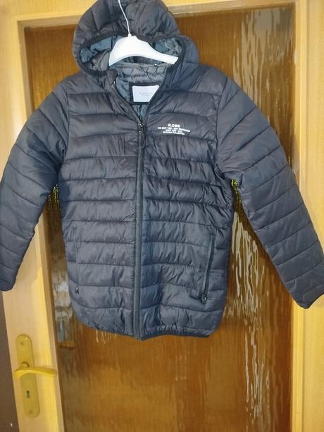 Teplejšia vetrovka, reserved,146