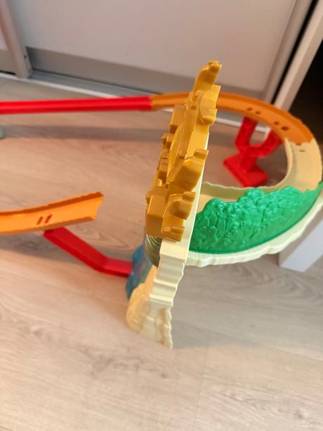Super mario draha hot wheels,