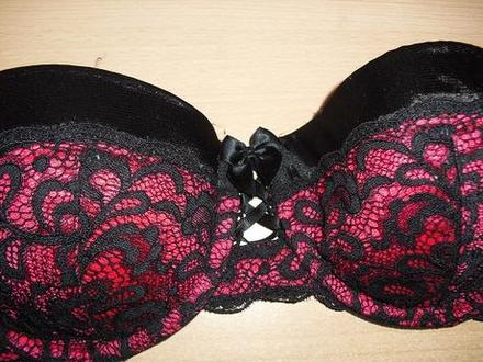 Sexy samodrziaca podprsenka, 80a