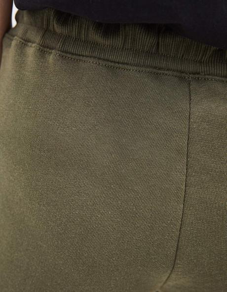 Khaki šortky bershka (24), bershka,xs