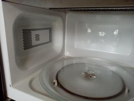 Mikrovlnná rúra eta klasico, eta