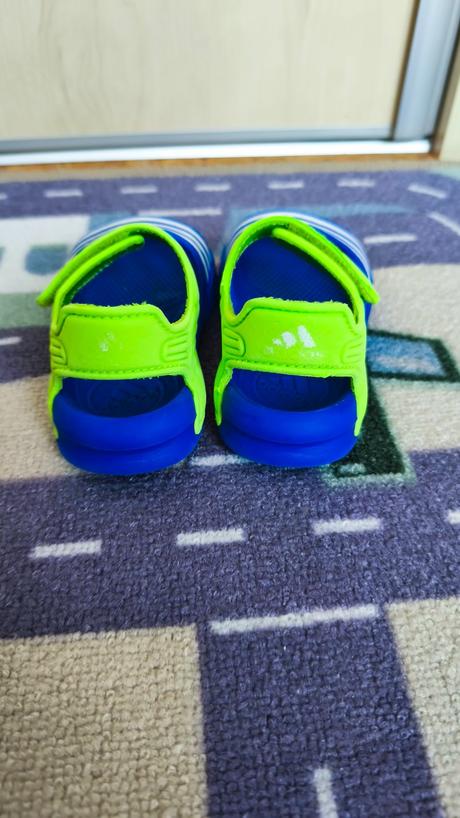 Sandálky, adidas,22
