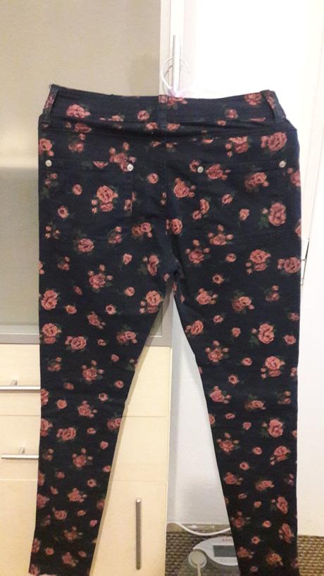 Kvetovane skinny, skiny,s