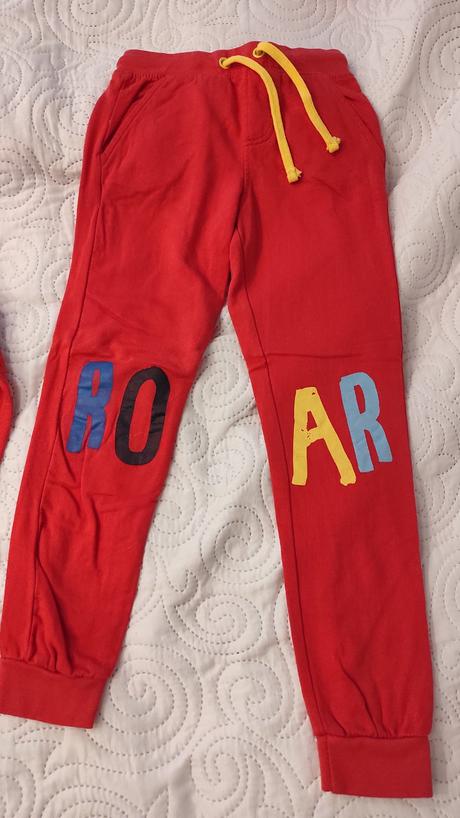 Chlapčenské teplaky, 128