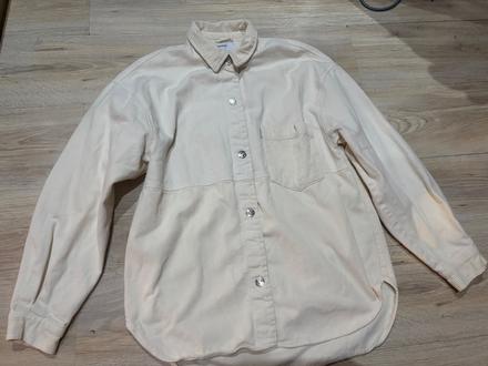 Koselova bunda l, bershka,l