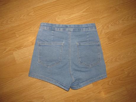 Šortky s vyšším pásom v. 36, sinsay,36