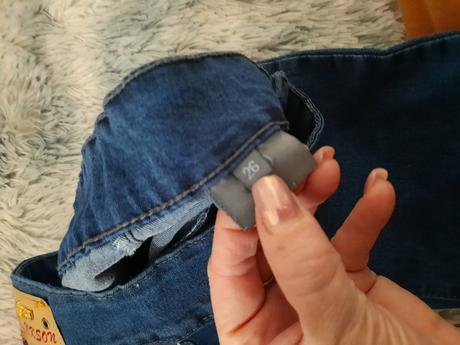 Pekné riflové nohavice xs/26, xs