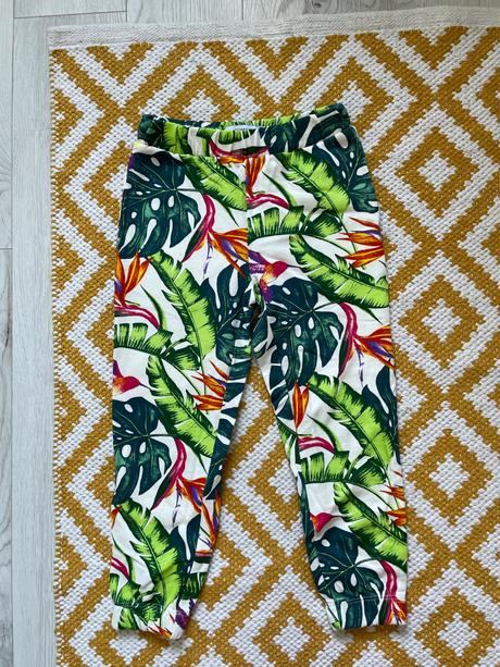 Teplaky, reserved,116