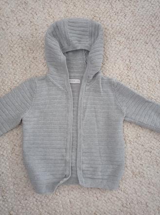 Svetrík reserved, reserved,104