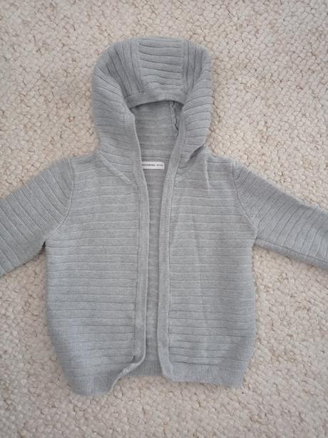 Svetrík reserved, reserved,104