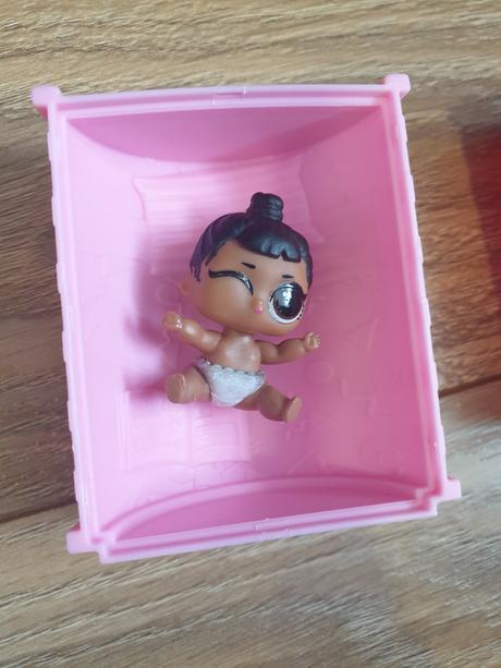 L.o.l surprise lils,