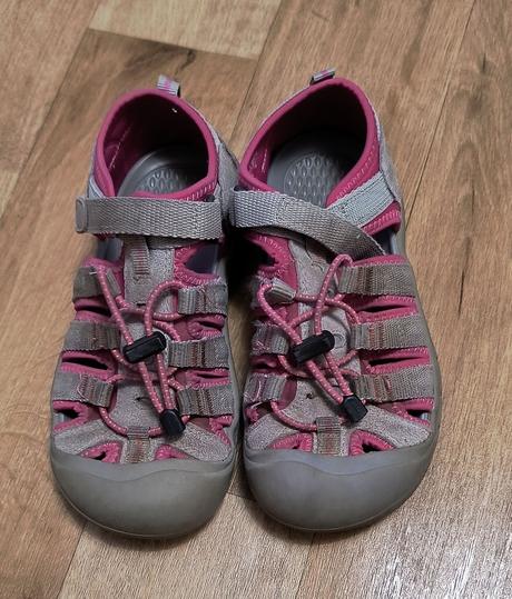 Športové sandále, protetika,32