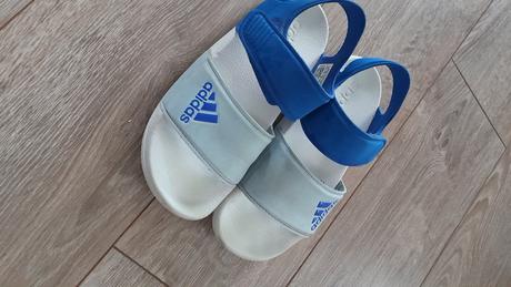 Sandalky, adidas,33