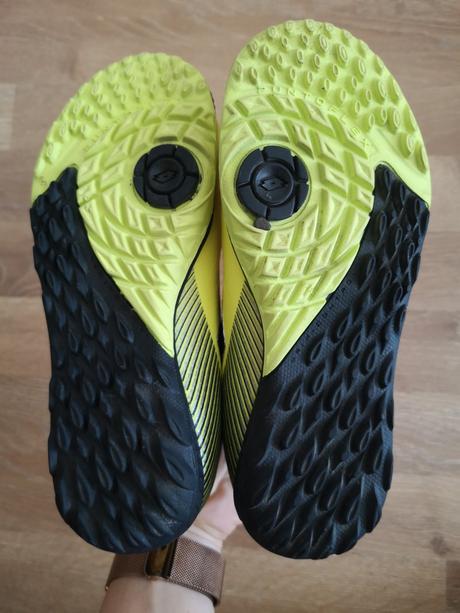 Kopačky/halovky, lotto,30