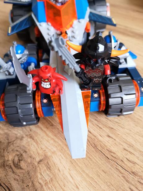 Lego nexo knights 70312 a 70315, 