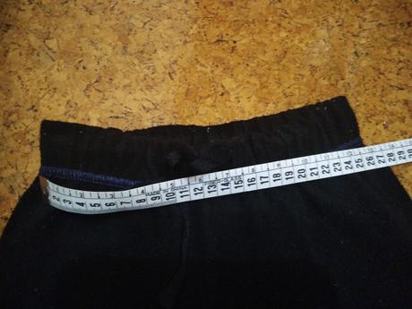 Hrubšie tepláky, pepperts,122