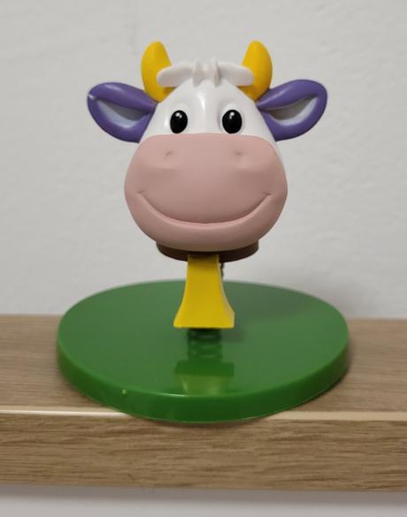 Kravička na strune - dekorácia, 