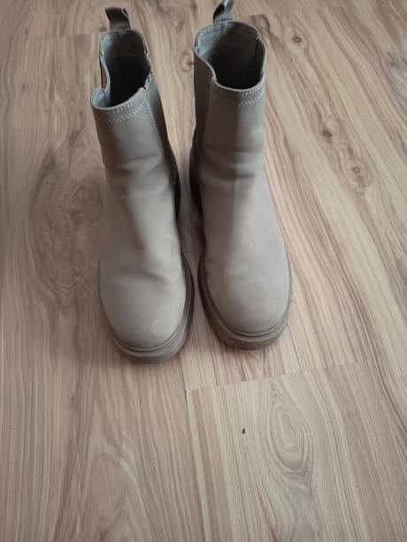 Kotníkové čižmy, 40