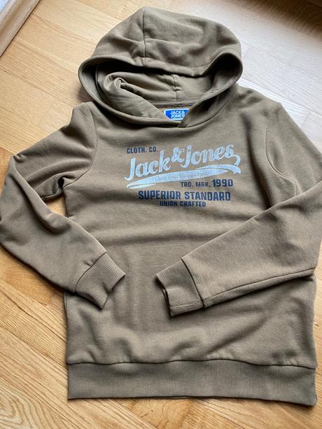 Mikiny, cena spolu, 146