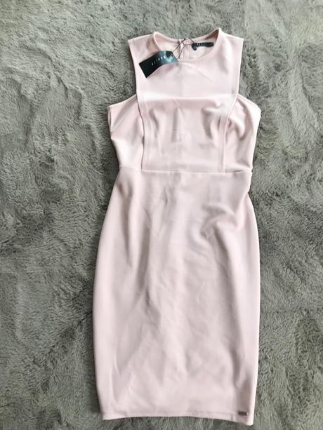 Elegantne pohodlne saty, mohito,xs