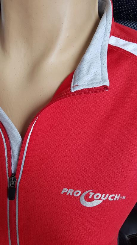 Sportove tricko, l
