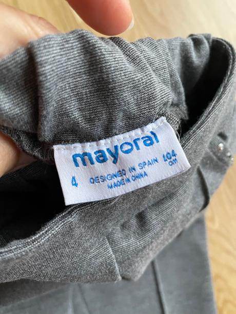 Nohavicoleginy s kamienkami, mayoral,104