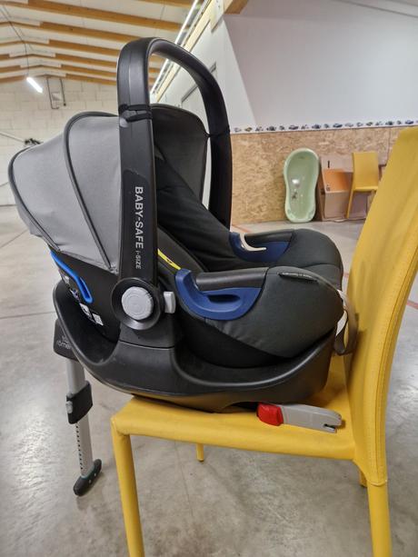 Britax römer baby-safe2 i-size vajíčko + isofix, britax