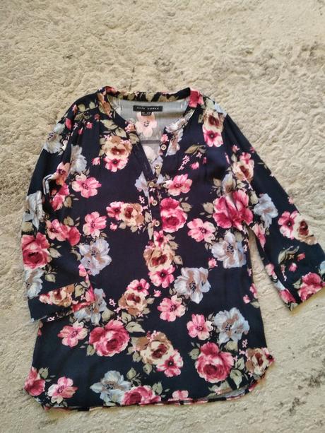 Kvetinova blúzka, gate,36
