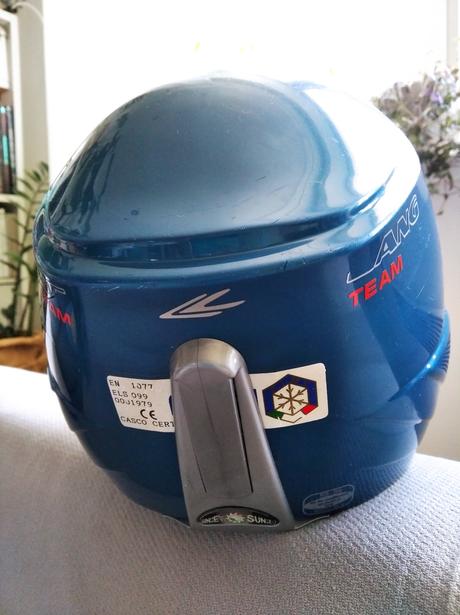 Prilba - veľ. 55 / 56, s