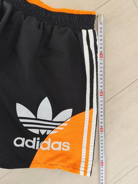 Predám chlapčenské kraťasy adidas, adidas,s