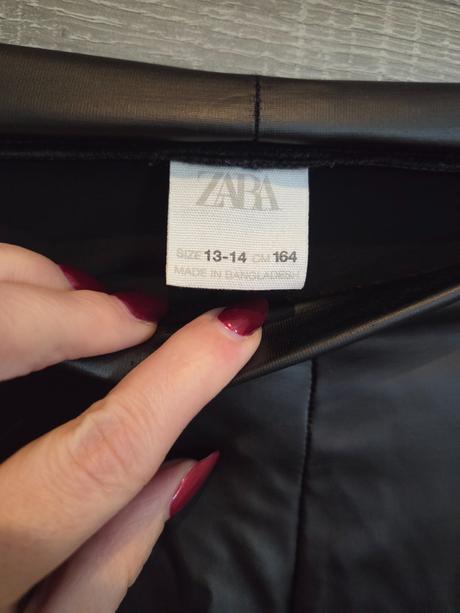 Koženkové legìny, zara,158