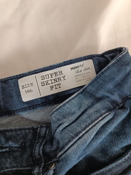 Džínsy, pepperts,146