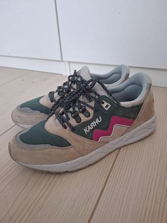 Panske/damske unisex tenisky karhu 42, 42