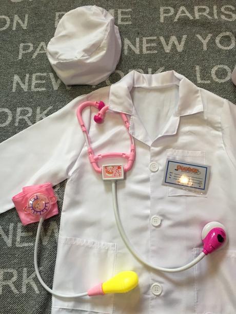 Kostym doktorka  2-4 roky, 