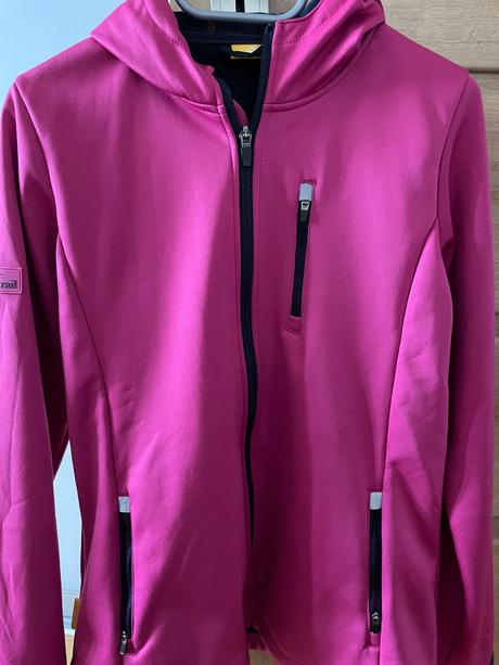 Dievcenska softshelova bunda, 158