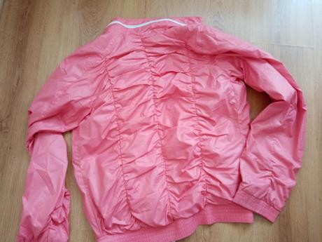 Ružová prechodna tensia vetrovka, 164