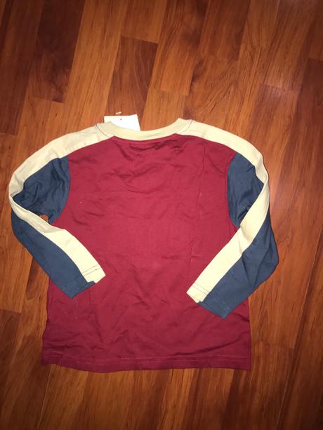 Tričko od cherokee, 98