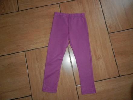 Ružové legínky, 98