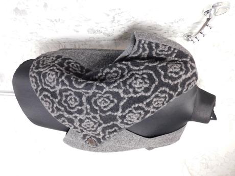 Damska kvalitna vlnena vesta, 46