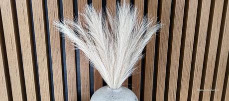 Dekoratívna papmas umelá tráva - smotanová, 