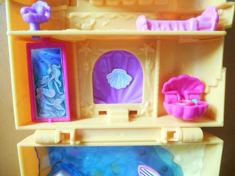 Mattel poly pocket hrad z piesku,