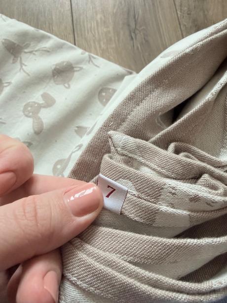 Sestrice šatka, sestrice