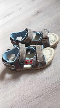 Sandalky, baťa,27