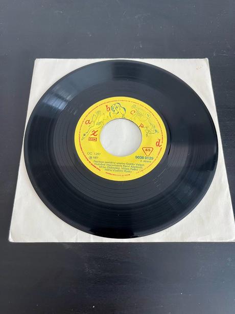 Retro platňa maľovaná abeceda - ján smrek, 