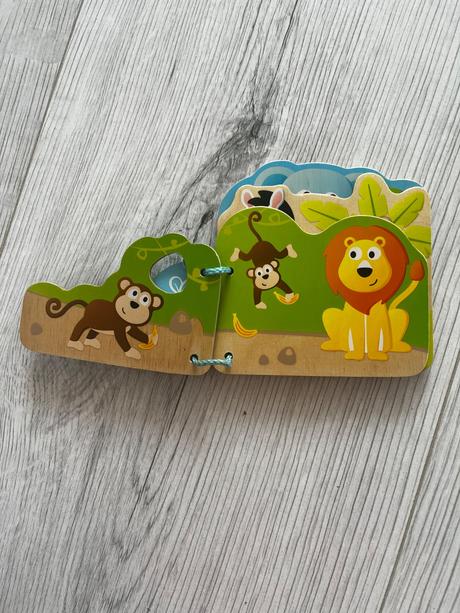 Hape baby knižka divočina, 