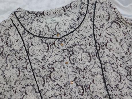 Pekna kvalitna lahučka bluzka, 50