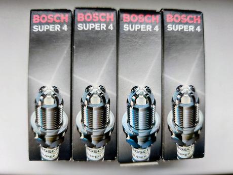 Zapaľovacie sviečky bosch super 4, wr 78 g,
