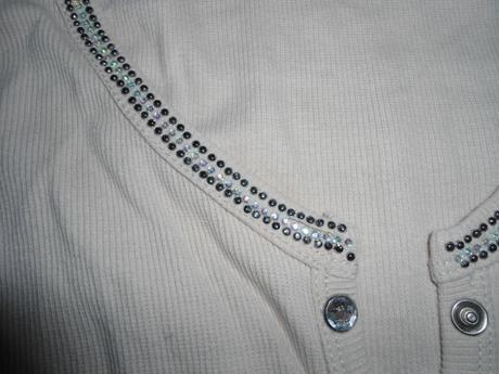 Damske kremove tricko s kamienkami, s