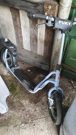 Kolobežka zn.puky do 50kg,s nafukovacimi koles,